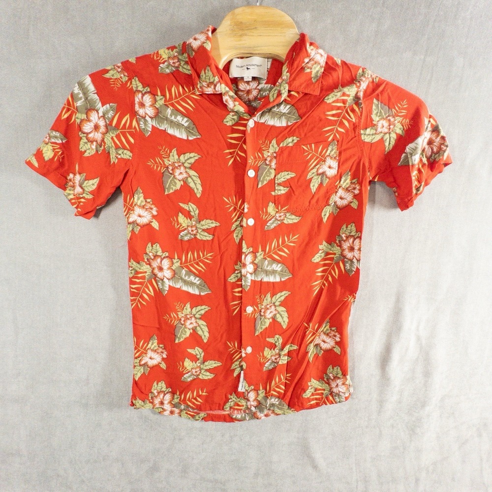 Modern Vintage Hawaiian‎ Shirt Mens Small Resortwear Beach Vacation Preppy